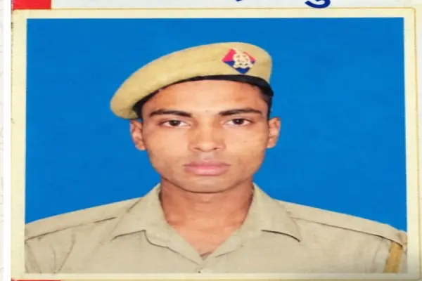 रात में स्कूल की सुरक्षा ड्यूटी, सुबह कमरे में फंदे से लटका मिला पीआरडी जवान
